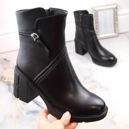 Botki Filippo na słupku ocieplane W DBT4849 PAW497 40