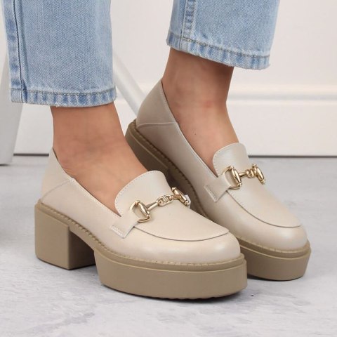 Półbuty na obcasie McKeylor W JAN291 beżowe 36