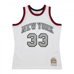 Koszulka Mitchell & Ness NBA Cracked Cement Swingman Jersey Knicks 1991 Patrick Ewing M TFSM5934-NYK91PEWWHIT